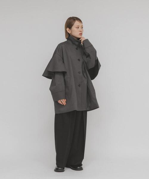 KBF(ケイビーエフ)の「フリルディティールフレアジャケット(その他アウター・レディース・ブラウン系その他/グレー系その他・ONE)」の16枚目の写真