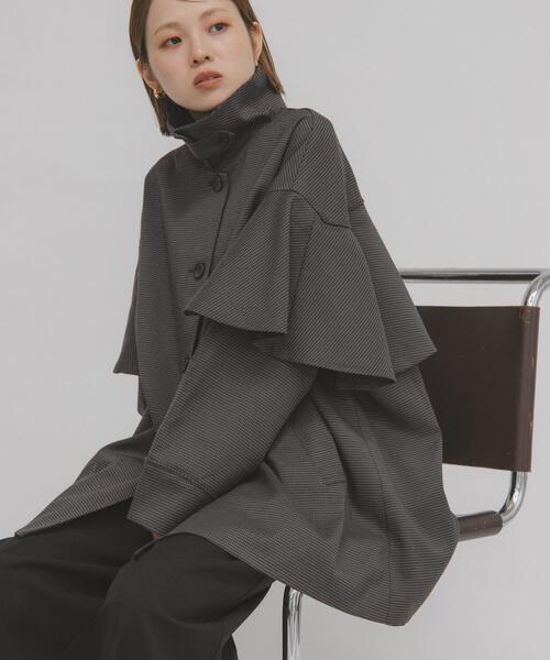 KBF(ケイビーエフ)の「フリルディティールフレアジャケット(その他アウター・レディース・ブラウン系その他/グレー系その他・ONE)」の18枚目の写真