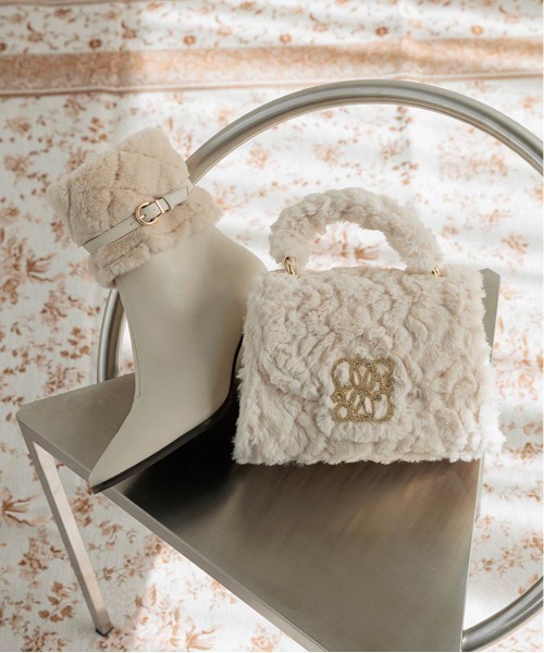 RANDA（ランダ）の「4WAYキルティングファーブーツ（ブーツ・レディース・アイボリー/ブラック/グレー・S/M/L/LL）」の8枚目の写真