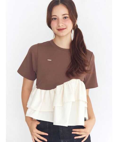 CALNAMUR(カルナムール)の「フリルヘムティアードTシャツ(Tシャツ/カットソー・レディース・ブラウン/ブラック/グレー・FREE)」の6枚目の写真