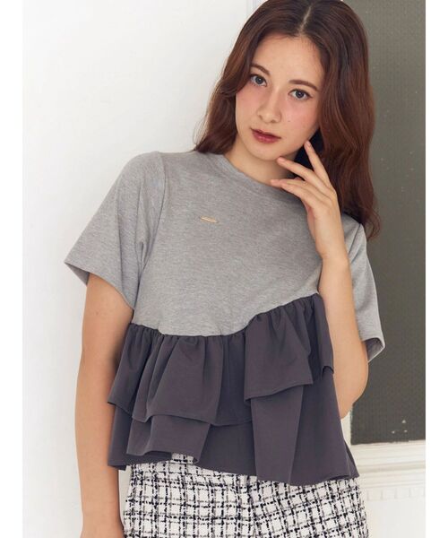 CALNAMUR(カルナムール)の「フリルヘムティアードTシャツ(Tシャツ/カットソー・レディース・ブラウン/ブラック/グレー・FREE)」の17枚目の写真