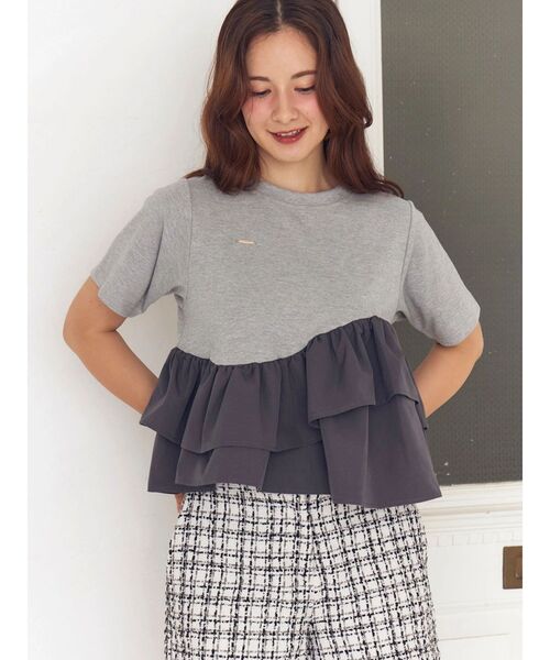 CALNAMUR(カルナムール)の「フリルヘムティアードTシャツ(Tシャツ/カットソー・レディース・ブラウン/ブラック/グレー・FREE)」の18枚目の写真