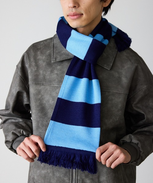 ROOPTOKYO（ループトウキョウ）の「フリンジ付き ボーダー フットボールマフラー（マフラー・メンズ・オレンジ/ブラック系2/グリーン系2/スカイブルー系2/ネイビー系1/ネイビー系2/レッド系2/レッド系3/ブラック系1/ロイヤルブルー/パープル/グリーン系1/スカイブルー系1/レッド系1・FREE）」の7枚目の写真