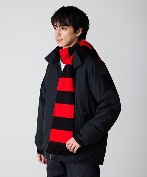 ROOPTOKYO（ループトウキョウ）の「フリンジ付き ボーダー フットボールマフラー（マフラー・メンズ・オレンジ/ブラック系2/グリーン系2/スカイブルー系2/ネイビー系1/ネイビー系2/レッド系2/レッド系3/ブラック系1/ロイヤルブルー/パープル/グリーン系1/スカイブルー系1/レッド系1・FREE）」の11枚目の写真