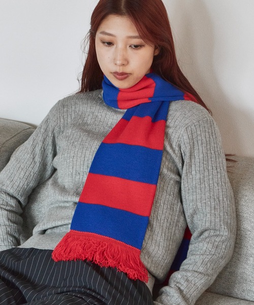 ROOPTOKYO（ループトウキョウ）の「フリンジ付き ボーダー フットボールマフラー（マフラー・メンズ・オレンジ/ブラック系2/グリーン系2/スカイブルー系2/ネイビー系1/ネイビー系2/レッド系2/レッド系3/ブラック系1/ロイヤルブルー/パープル/グリーン系1/スカイブルー系1/レッド系1・FREE）」の12枚目の写真