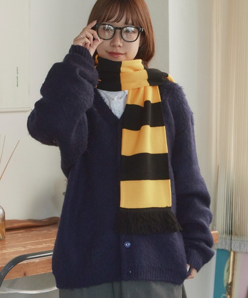 ROOPTOKYO（ループトウキョウ）の「フリンジ付き ボーダー フットボールマフラー（マフラー・メンズ・オレンジ/ブラック系2/グリーン系2/スカイブルー系2/ネイビー系1/ネイビー系2/レッド系2/レッド系3/ブラック系1/ロイヤルブルー/パープル/グリーン系1/スカイブルー系1/レッド系1・FREE）」の20枚目の写真