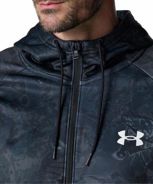 UNDER ARMOUR（アンダーアーマー）の「UAアーマーフリース カモ フルジップ フーディー（トレーニング/メンズ）（スウェット・メンズ・ブラック・3XL/S/2XL/M/XL/L）」の5枚目の写真