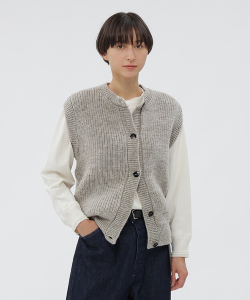 MHL.（エムエイチエル）の「BRITISH WOOL KNITWEAR（カーディガン/ボレロ・レディース・ベージュ系その他2/ブラック・2）」の2枚目の写真
