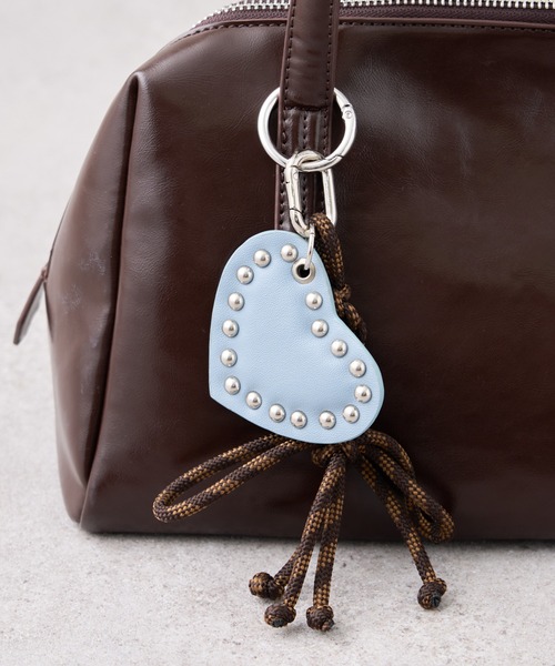 セール】【ペットボトル収納可能】ハートスタッズチャーム付きボストン