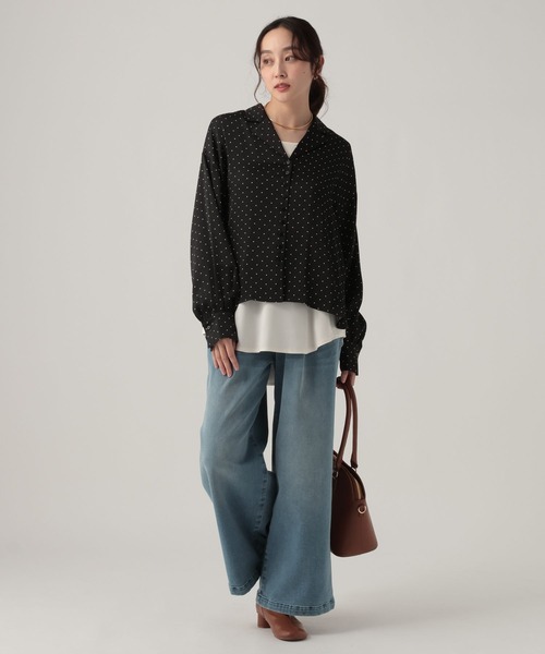 Elura(エルーラ)の「ドットサテン開襟ブラウス/625558(シャツ/ブラウス・レディース・ブラック/ダークブラウン・FREE)」の3枚目の写真