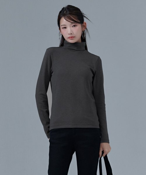 CHASECULT(チェイスカルト)の「共用 起毛 エッセンシャル タートルネック Tシャツ-CFZU5109D0B(Tシャツ/カットソー・メンズ・ライトグレー・100/110/90/95/105)」の2枚目の写真