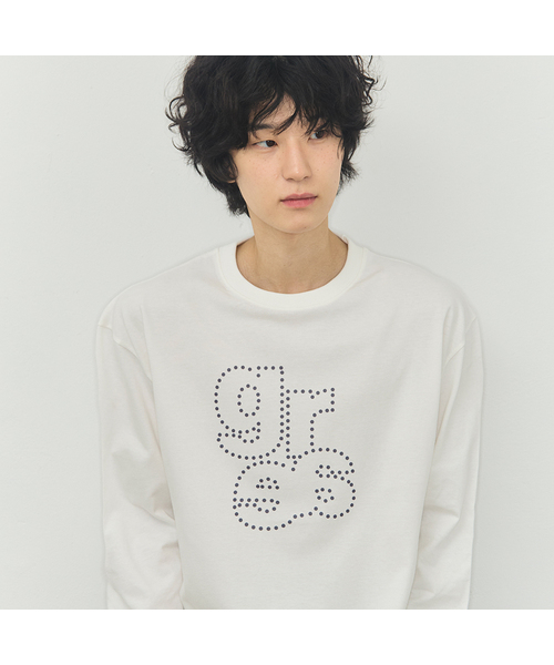GRAVER（グレーバー）の「[ユニセックス]GRAE DOT ロングスリーブTシャツ_3カラー（Tシャツ/カットソー・レディース・ホワイト/チャコール/ブラック・MEDIUM/LARGE）」の2枚目の写真