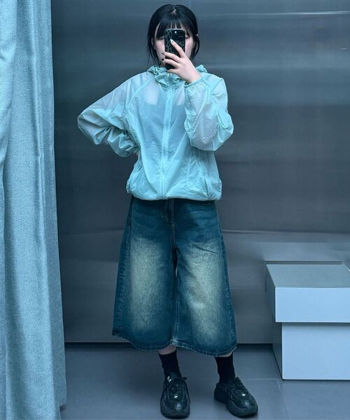 MUSINSA STANDARD（ムシンサスタンダード）の「ビッグブラシロングバミューダデニムパンツ[イエローダークブルー]（デニムパンツ・メンズ・その他・32/33/34/26/29/30/31/36/28/40/38/42/27）」の2枚目の写真