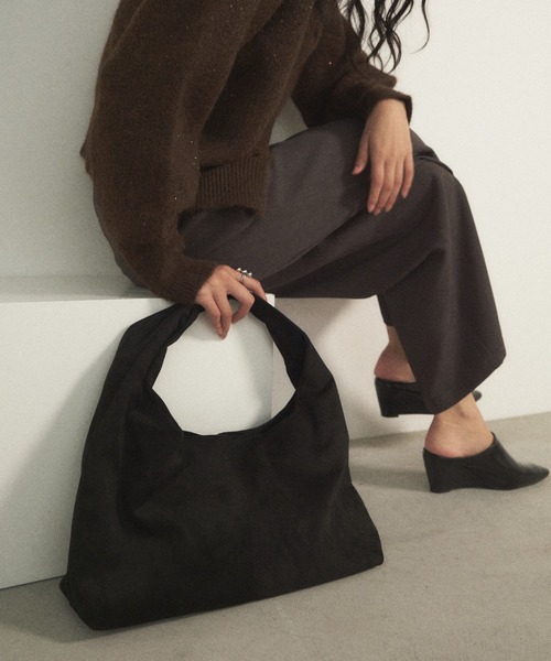 Shelly island（シェリーアイランド）の「エコスウェードショルダーバッグ（ショルダーバッグ・レディース・ブラウン/ブラック・FREE）」の17枚目の写真