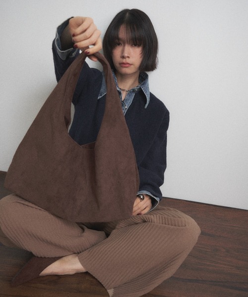 Shelly island（シェリーアイランド）の「エコスウェードショルダーバッグ（ショルダーバッグ・レディース・ブラウン/ブラック・FREE）」の19枚目の写真