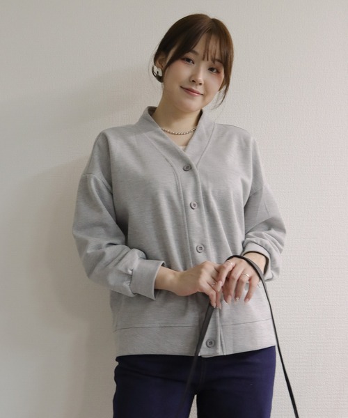 attiree(アティレー)の「前開き Vネックスウェットカーディガン(カーディガン/ボレロ・レディース・グレー/ベージュ/ブラック・FREE)」の13枚目の写真