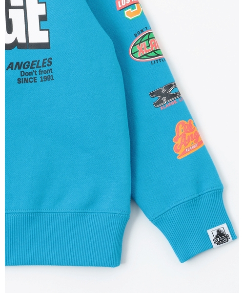 XLARGE KIDS（エクストララージキッズ）の「マルチロゴトレーナー（スウェット・キッズ・ブルー/ブラック/ホワイト・120cm/140cm/130cm/100cm/110cm/90cm）」の6枚目の写真