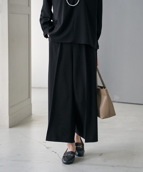 ikka（イッカ）の「【フォーマル対応／2点セット】GOKU楽 長袖フレアセット【洗濯機で洗える】（パンツドレス・レディース・ブラック/ネイビー・M/L/S/XL）」の10枚目の写真