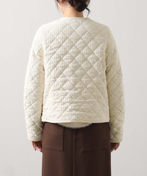 Gready Brilliant（グレディブリリアン）の「ベロアキルトクルージャケット（その他アウター・レディース・オフホワイト・FREE）」の18枚目の写真