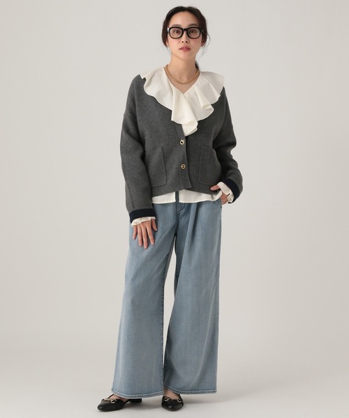 Elura（エルーラ）の「フリルVネックブラウス/634720（シャツ/ブラウス・レディース・オフホワイト/ライトブルー・FREE）」の5枚目の写真