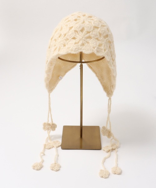 Three Four Time（ｽﾘｰﾌｫｰﾀｲﾑ）の「レース編みキャップ（ニットキャップ/ビーニー・レディース・ブラック/アイボリー・FREE）」の4枚目の写真