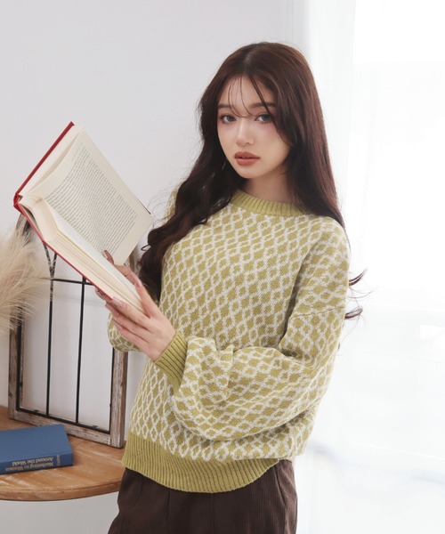 CECIL McBEE(セシルマクビー)の「ハニカムジャガードプルオーバー(ニット/セーター・レディース・グリーン/ブラック/オフホワイト・MEDIUM)」の4枚目の写真