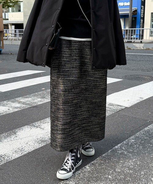 fredy emue（フレディエミュ）の「ラメツィードスカート（スカート・レディース・グレー/ブラック・36/38）」の2枚目の写真