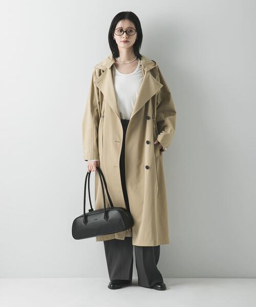 URBAN RESEARCH（アーバンリサーチ）の「フーディー2WAYトレンチコート（トレンチコート・レディース・ベージュ/ライトベージュ・38/36）」の2枚目の写真