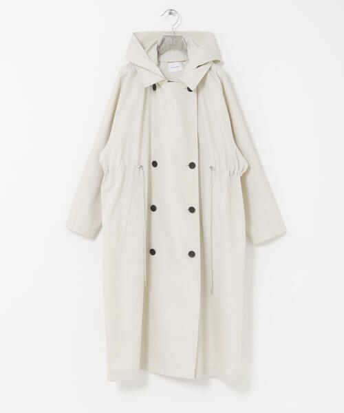 URBAN RESEARCH（アーバンリサーチ）の「フーディー2WAYトレンチコート（トレンチコート・レディース・ベージュ/ライトベージュ・38/36）」の4枚目の写真