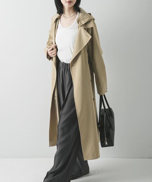 URBAN RESEARCH（アーバンリサーチ）の「フーディー2WAYトレンチコート（トレンチコート・レディース・ベージュ/ライトベージュ・38/36）」の12枚目の写真
