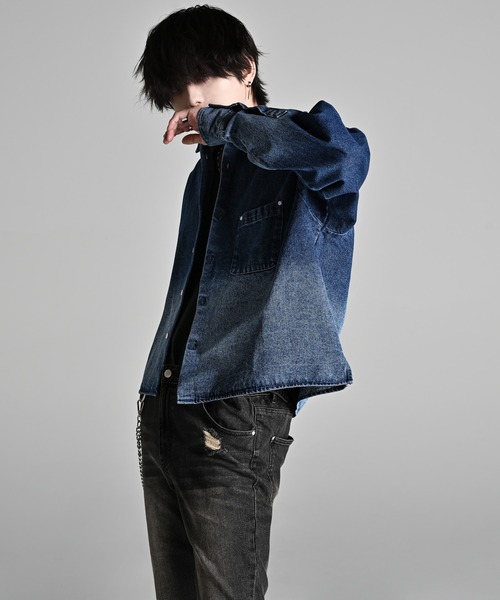 ADRER（アドラー）の「Cropped Regular Collar Silhouette Shirt