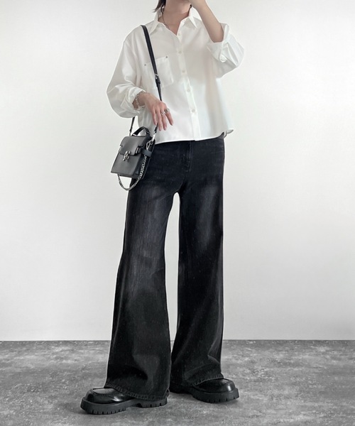 ADRER(アドラー)の「Cropped Regular Collar Silhouette Shirt / クロップド・レギュラーカラー・シルエット・シャツ(シャツ/ブラウス・メンズ・ブルー系1/ホワイト系1/ブラック系1/ブラック系2/ライトブルー/ブラック/ホワイト/レッド系1・M/S/XS/L)」の19枚目の写真