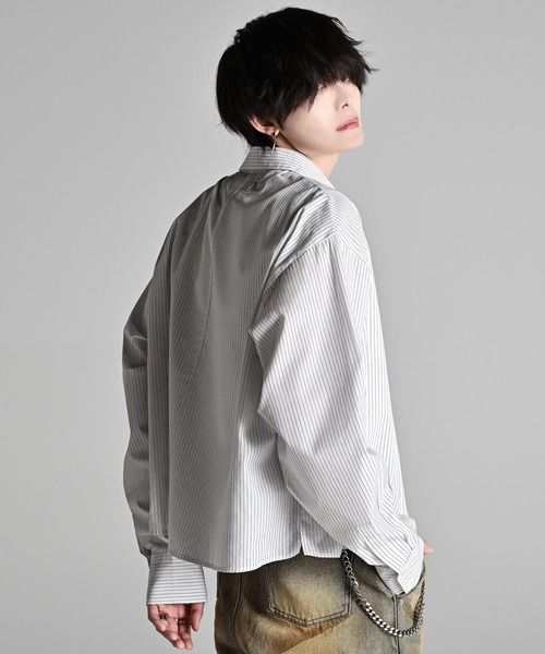 ADRER（アドラー）の「Cropped Regular Collar Silhouette Shirt