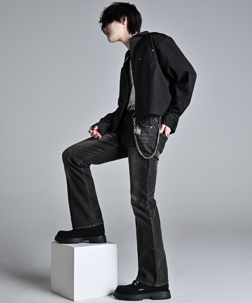 ADRER(アドラー)の「Cropped Regular Collar Silhouette Shirt ADRER(アドラー)の「Cropped Regular Collar Silhouette Shirt