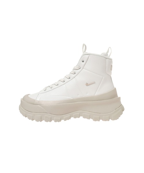 NIKE(ナイキ)の「NIKE WMNS BLAZER ROAM MID FQ9065-100(スニーカー・レディース・ホワイト・23.5cm/24cm/24.5cm)」の2枚目の写真