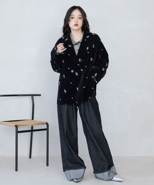 RAGEBLUE（レイジブルー）の「フラワー刺繍/ベロアテーラードジャケット（テーラードジャケット・レディース・ブラック/ブラウン・FREE）」の4枚目の写真