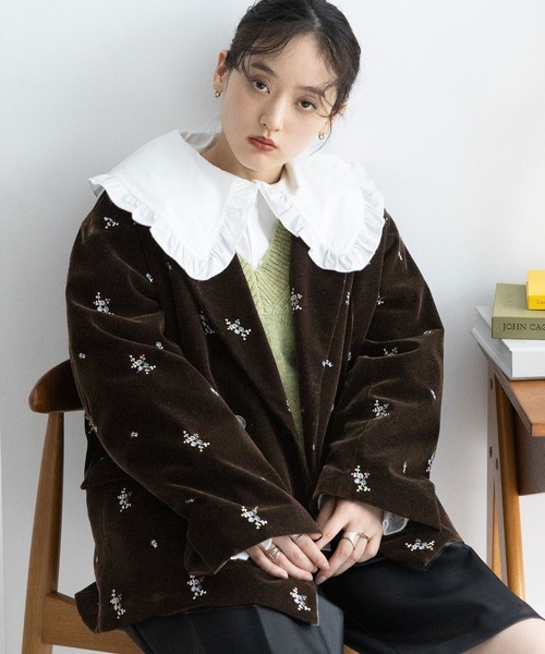 RAGEBLUE（レイジブルー）の「フラワー刺繍/ベロアテーラードジャケット（テーラードジャケット・レディース・ブラック/ブラウン・FREE）」の11枚目の写真