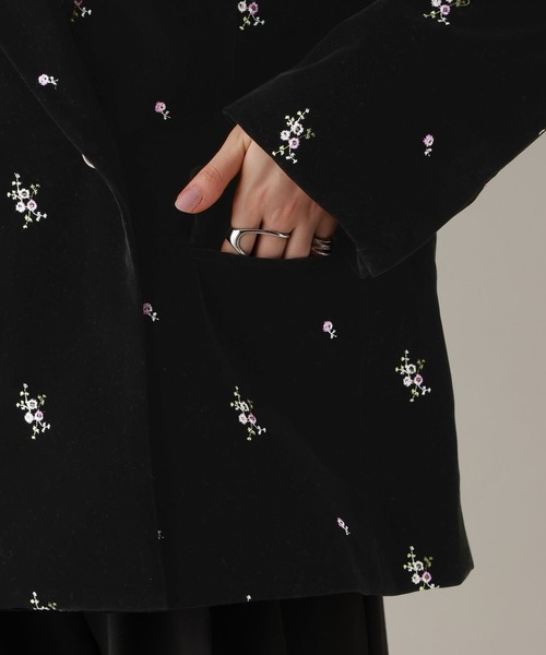 RAGEBLUE（レイジブルー）の「フラワー刺繍/ベロアテーラードジャケット（テーラードジャケット・レディース・ブラック/ブラウン・FREE）」の19枚目の写真