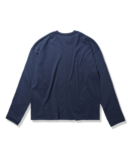 Express Holiday（エクスプレスホリデー）の「トラベルパスロングスリーブ_ネイビー（Tシャツ/カットソー・レディース・その他・2/3）」の2枚目の写真