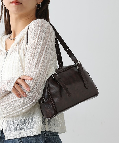 COLONY 2139（コロニートゥーワンスリーナイン）の「ヴィンテージ合皮ミニボストンバッグ（ボストンバッグ・レディース・レッド/ブラウン/ブラック・FREE）」の10枚目の写真