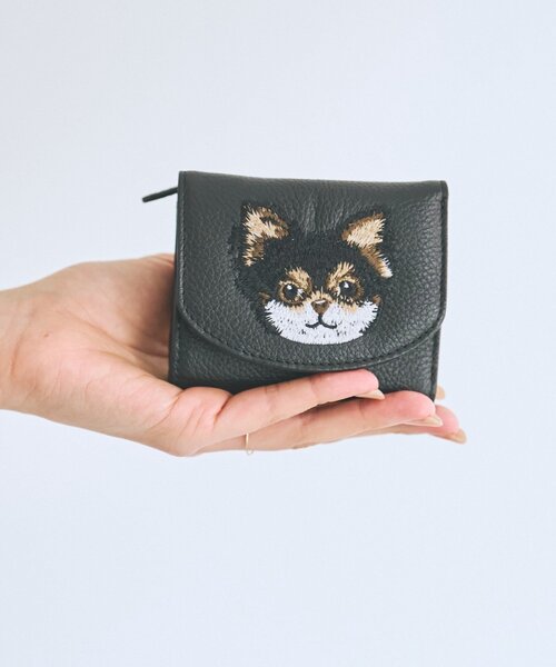 BEARDSLEY（ビアズリー）の「《本革》Dog刺繍ウォレット（財布・レディース・ブラック系その他2/ブラック/ブラック系その他3/ブラック系その他・FREE）」の2枚目の写真