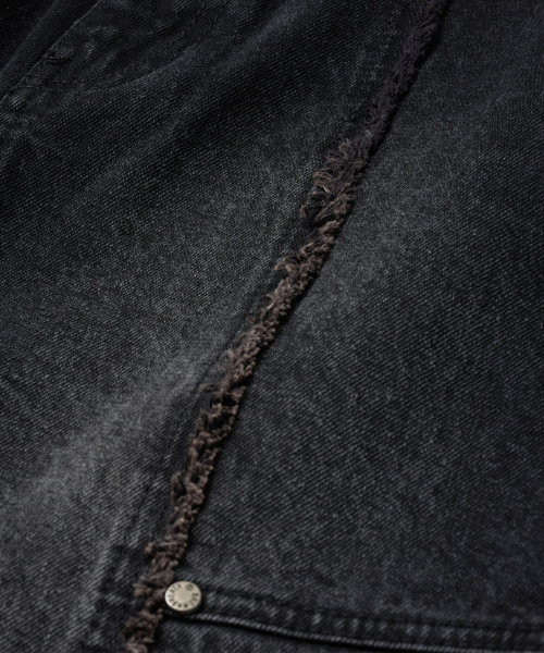 BROWNBREATH（ブラウンブレス）の「RAW EDGE LINE DENIM PANTS - BLACK（デニムパンツ・レディース・その他・M/S/L/XL）」の7枚目の写真