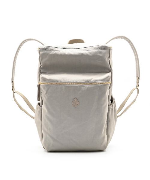 CLEDRAN(クレドラン)の「【軽量】CL3935 CROIR BIG POCKET RUCK(バックパック/リュック・レディース・グレー/オリーブ/マスタード/ブラック・FREE)」の3枚目の写真