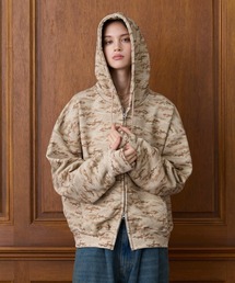 soerte（ソエルテ）の「Heavy Weight Double Zip-Up Hoodie (All-over pattern) /ヘビーウェイトダブルジップフーディー【短丈】（パーカー）」