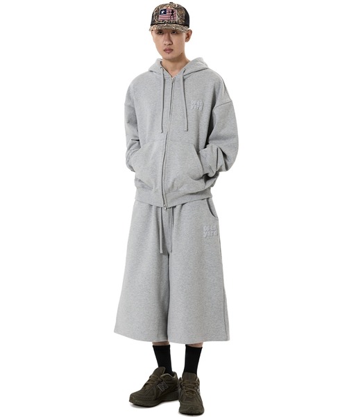 OY(オーワイ)の「『OY/オーワイ』PUFF LOGO SWEAT SHORTS/パフロゴショートスウェットパンツ(スウェットパンツ・メンズ・ブラック/グレー・L/M)」の19枚目の写真