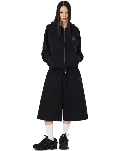 OY(オーワイ)の「『OY/オーワイ』PUFF LOGO SWEAT SHORTS/パフロゴショートスウェットパンツ(スウェットパンツ・メンズ・ブラック/グレー・L/M)」の7枚目の写真