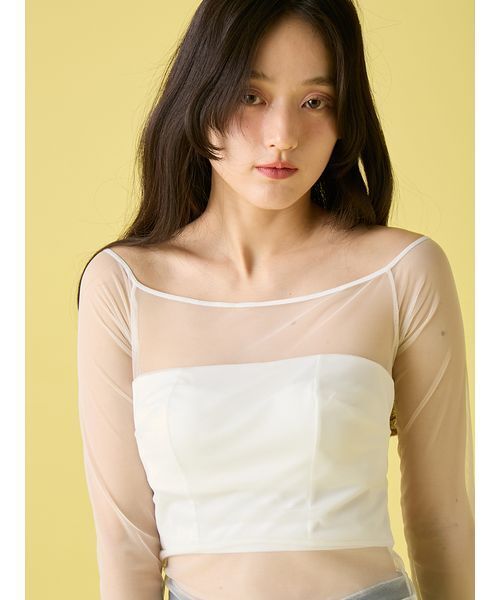 LILY BROWN(リリーブラウン)の「シアーファンデノンワイヤー/オフショルダートップス(Tシャツ/カットソー・レディース・ホワイト/ブラック・4/3/2/1)」の7枚目の写真
