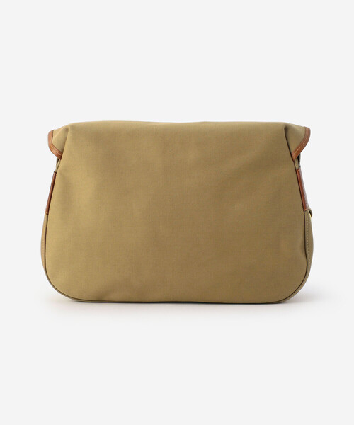 BRADY（ブレディー）の「Brady | ARIEL TROUT LARGE UNISEX（ショルダーバッグ・レディース・カーキ/ブラック・ONE）」の6枚目の写真