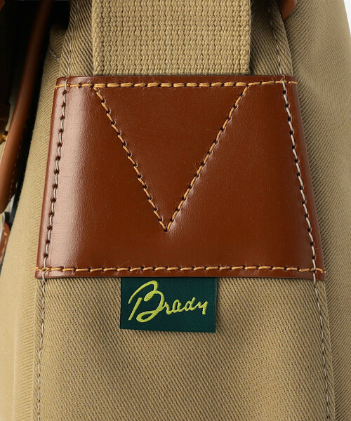 BRADY（ブレディー）の「Brady | ARIEL TROUT LARGE UNISEX（ショルダーバッグ・レディース・カーキ/ブラック・ONE）」の11枚目の写真