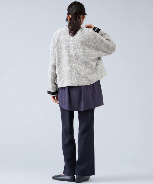 Liesse（リエス）の「スリットヘムパンツ（その他パンツ・レディース・ブラック/ネイビー・2/3）」の8枚目の写真